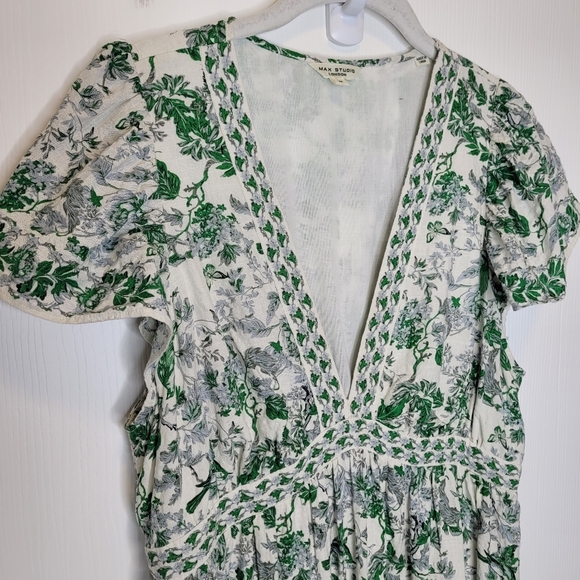 Max Studio Flutter Sleeve Tiered Maxi M Green Toile Print - Picture 2 of 7